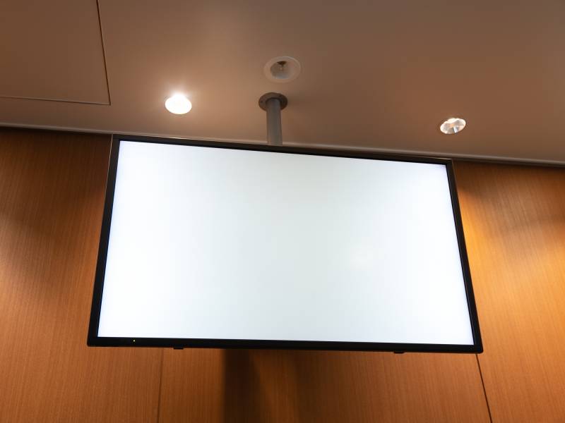 Vente d'écran avec affichage dynamique pour les école à Cannes